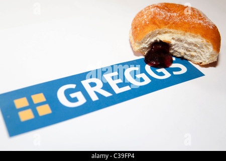 Anschauliches Bild der Produkte von Greggs Bäcker gemacht. Stockfoto