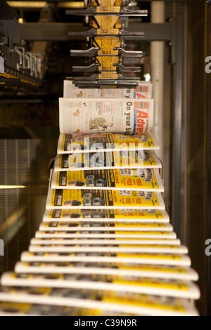 Eine Druckmaschine in einer Johnston Press-Fabrik. Stockfoto