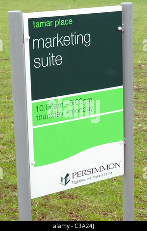 Persimone Signage in einer Wohnsiedlung in Hertfordshire. Stockfoto