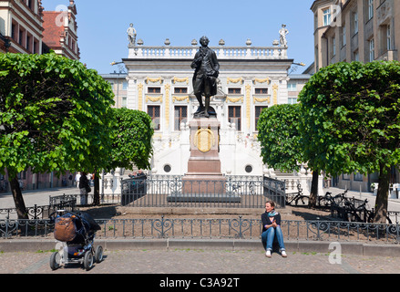 Alte Börse und Naschmarkt mit Goethe-Statue, Leipzig, Sachsen, Deutschland Stockfoto