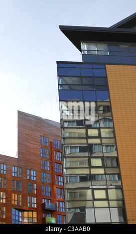 Büro und Apartments im Kornhaus Wharf in Leeds, West Yorkshire Stockfoto