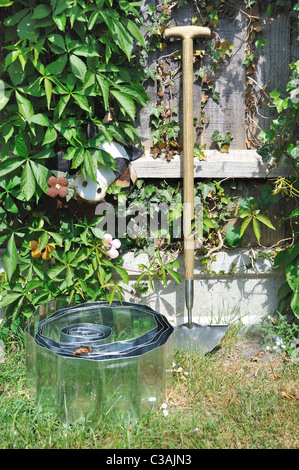 Einfassung Garten Spaten Stockfoto