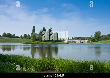 Blenheim Palace See und Grand Bridge in Oxfordshire-England-Großbritannien-Europa. Stockfoto
