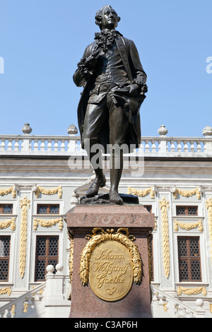 Goethe-Statue durch die alte Börse, Leipzig, Sachsen, Deutschland Stockfoto