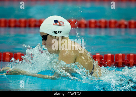 Katie Hoff (USA) im Wettbewerb in der Hitze des 400IM bei den Olympischen Sommerspielen 2008, Peking, China Stockfoto