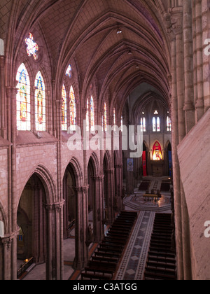 Gewölbe des Kirchenschiffs Basílica del Voto Nacional, Basilika des nationalen Gelübdes, Quito, Ecuador Stockfoto