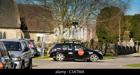 Google Street-View-Kamera montiert auf Autodach mapping Dorf East Hoathly, Sussex, UK. Stockfoto