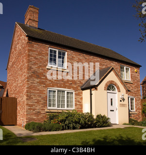 Neu gebautes Haus im traditionellen englischen Landhausstil, England, Großbritannien Stockfoto