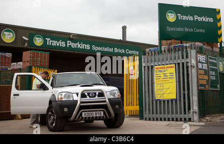 Anschauliches Bild eines Travis Perkins-Yard. Stockfoto