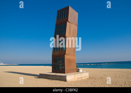 L'estil Ferit (verletzten Star) Skulptur von Rebecca Horn am Strand Platja de Sant Sebastia Barcelona Catalunya Spanien Europa Stockfoto