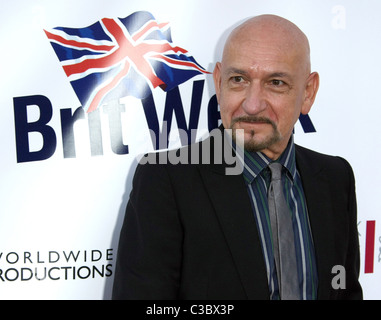 SIR BEN KINGSLEY Champagner-Start des BRITWEEK LOS ANGELES Kalifornien USA 26. April 2011 Stockfoto