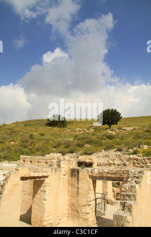 Israel, führte, Beth Guvrin Nationalpark, das Wohnhaus am Fuße des Tel Maresha Stockfoto
