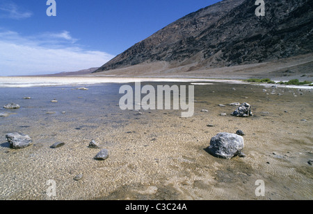 Dies ist teilweise ausgetrockneten Badwater Basin in Death Valley Nationalpark. USA Stockfoto