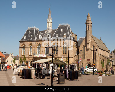 Rathaus und St.-Annen Kirche Marktplatz Bishop Auckland, Co. Durham UK Stockfoto