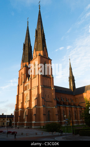 Türme von Uppsala Domkyrka (Dom) in Schweden Stockfoto