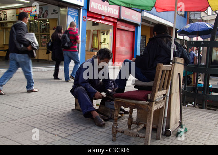 Shoe Shine Männer in Bogota Kolumbien Stockfoto