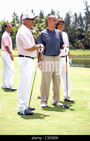 Carlos Arroyo und Gäste Amaury Nolasco und Freunde klassischer Golfturnier statt an Bahia Beach Rio Grande, Puerto Rico- Stockfoto