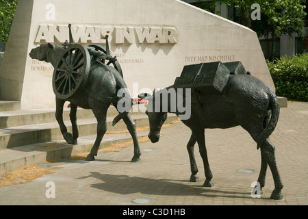 England London Park Lane "Tiere im Krieg" memorial Stockfoto