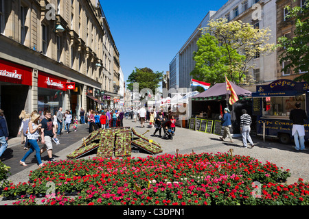 Kontinentalen Markt auf Fargate im Zentrum Stadt am Anfang Mai 2011, Sheffield, South Yorkshire, Großbritannien Stockfoto