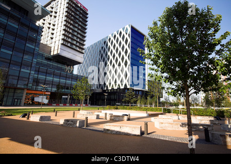 Grünen Bereich und Piazza, Medienstadt, Salford Quays, Manchester, UK Stockfoto