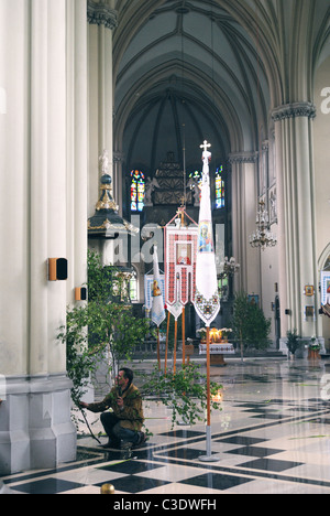 Fest des Triytsya in der Ukraine. Kirche St. Olha und Elizabeth, Lemberg, Ukraine Stockfoto