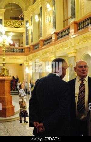 Foyer des Lemberger Oper und Ballett-Theater in der Ukraine Stockfoto