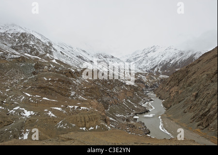 Indus-Tal im Winter in Ladaks, Indien Stockfoto