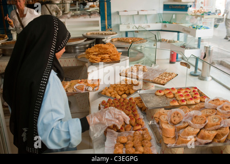 Aegypten, Luxor, Konditorei Twinky bin Bahnhof Stockfoto