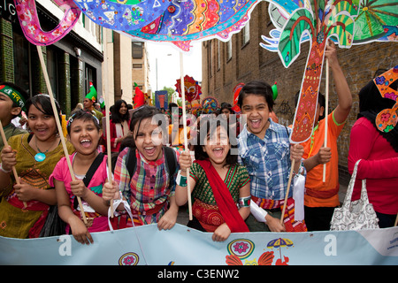 LONDON, ENGLAND - Baishakhi Mela, Bangladeshi Neujahrsfeier in London Stockfoto