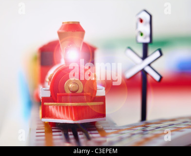Old red toy steam engine close up Stockfoto