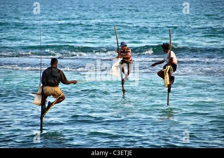 Drei pole Fischer Koggala Beach Südküste Sri Lanka Stockfoto