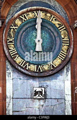 Zodiacal Uhr und alten Vater Zeit auf Charing Cross Villen, Glasgow, Schottland, UK Stockfoto