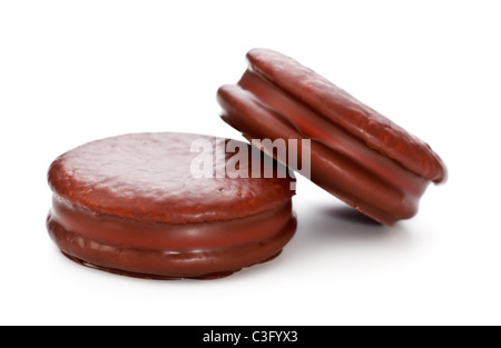 frische Schokolade Kekse isoliert auf weißem Hintergrund Stockfoto