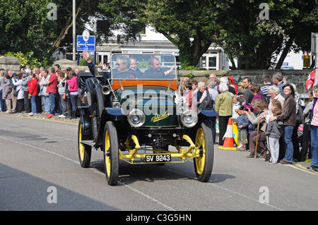 Ein Jahrgang Stanley Dampfwagen in der jährlichen Trevithick Day Parade in Camborne, Cornwall, UK Stockfoto