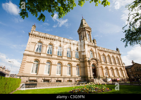 Victoria Hall in der Nähe von Salze Mill in Saltaire, Yorkshire, Großbritannien. Stockfoto