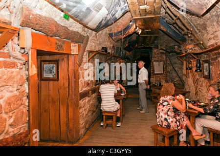 Kryivka Partisanen Restaurant, Lemberg, Ukraine Stockfoto