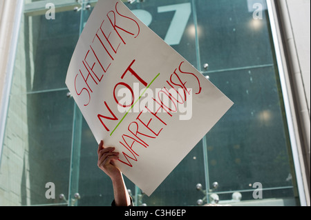 Protest vor der Bowery Bewohner Ausschuss 12-stöckige 328-Bett Obdachlosenheim Projekt Stockfoto