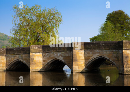 Bakewell Brücke über den Fluss Wye Bakewell Derbyshire Peak District National Park Derbyshire in England GB UK Europa Stockfoto