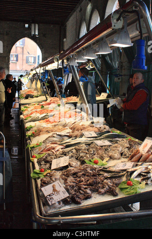 Rialto Fischmarkt, Venedig, Italien Stockfoto