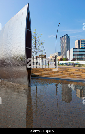 Die Schneide Brunnen auf Garbe Platz außerhalb Sheffield Bahnhof South Yorkshire England GB UK EU Europa Stockfoto