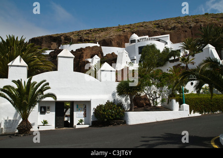 dh Lagomar House Museum NAZARET LANZAROTE Museum der Casa Sharif Omar Sharifs Hauseingang Gartenmauer Stockfoto