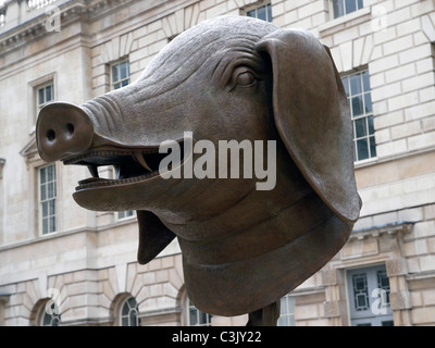 Der chinesische Künstler Ai Weiwei Show von 12 Bronze Tierkopf Skulpturen Somerset House in London Stockfoto