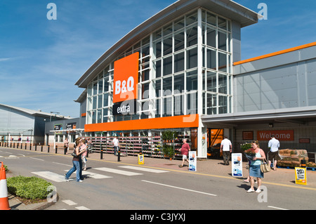 dh HARTCLIFFE BRISTOL BQ Extra DIY Shopper im Einkaufszentrum Imperial Park Retail Park Store Stockfoto