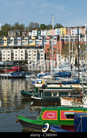 dh Hotwells Bristol City Docks BRISTOL DOCKS BRISTOL Floating Harbour Marina Barges mit Liegeplätzen in großbritannien verankerte Boote Kanalboot Stockfoto