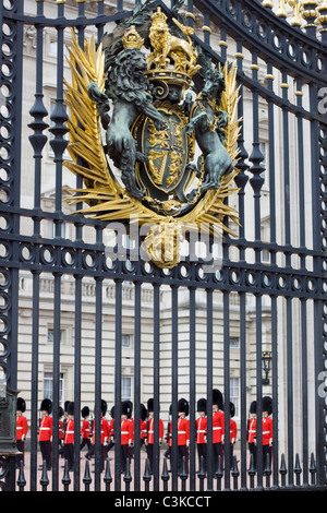 Der Haushalt Division Wechsel der Wachablösung am Buckingham Palace London abstrakte Ansicht Stockfoto