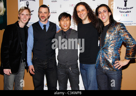 Carl Siciliano, BD Wong, Anthony Hollock und Martin Gould Cummings "A Very Mary Holiday" The Ali Forney Center profitieren und Stockfoto