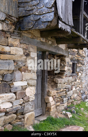 Rustikales Bauernhaus aus Stein, Camino de Santiago, Nordspanien Stockfoto