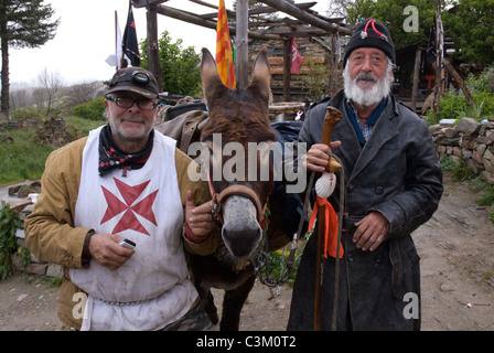 Pilgern auf dem Pilgerweg route in Manjarin, Camino de Santiago, Nordspanien Stockfoto