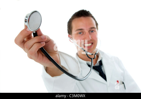 Junger Arzt mit Stethoskop Stockfoto