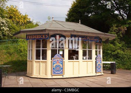 Altmodische Eisdiele an crich Straßenbahn Museum Stockfoto